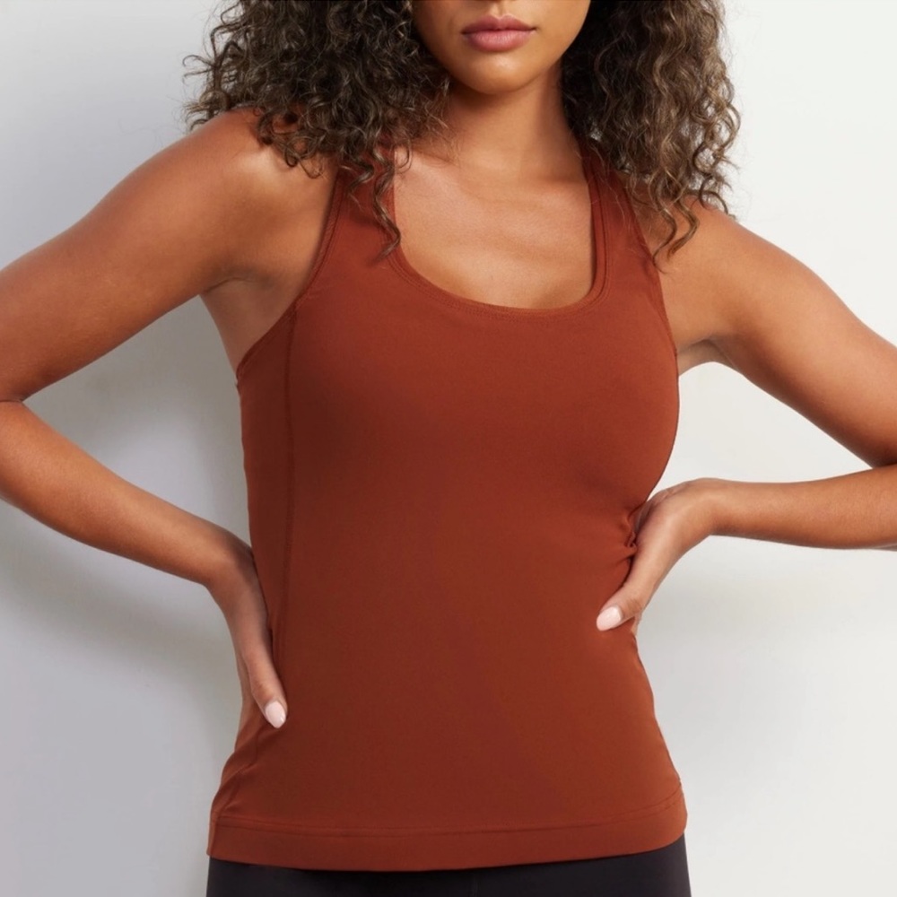 Stori Brandy Intro Tank